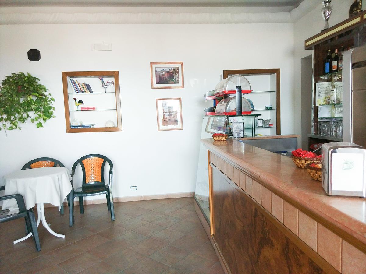 Hotel Villa Souvenir Форца-д'Агро Экстерьер фото